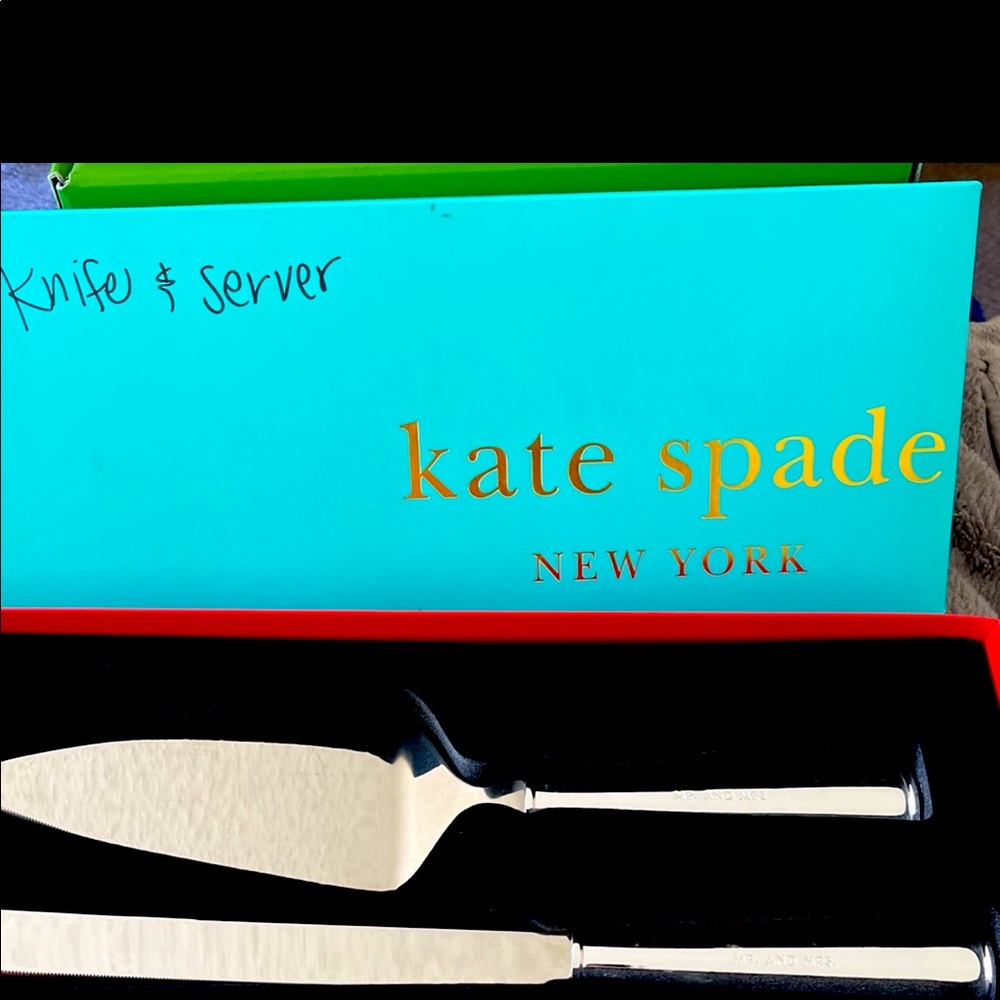 Kate spade darling point, 2 piece dessert set, “MR. & MRS”